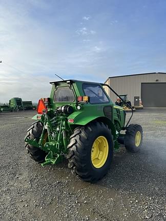 Image of John Deere 5125ML equipment image 2