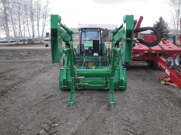 Image of John Deere 540M equipment image 3