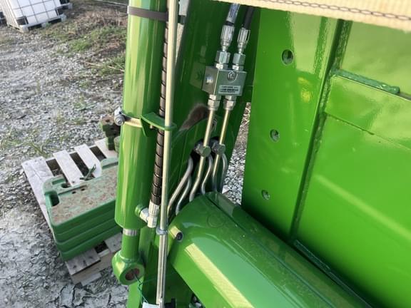 Image of John Deere 540R equipment image 4