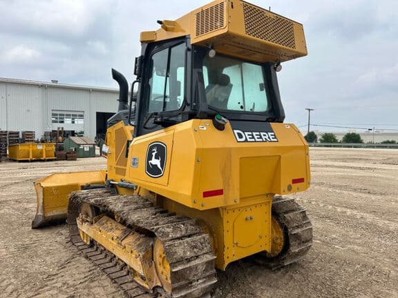 Image of John Deere 550K equipment image 2