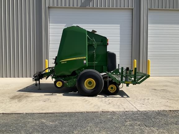 Image of John Deere 560M Primary image