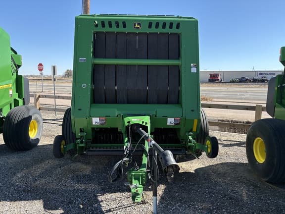 Image of John Deere 560M equipment image 3