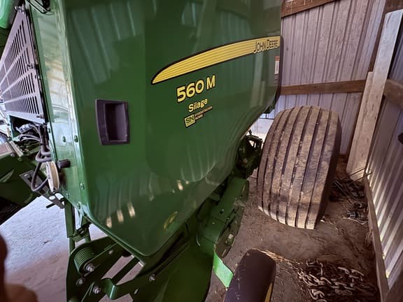 Image of John Deere 560M equipment image 3