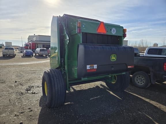 Image of John Deere 560M equipment image 3