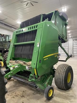Image of John Deere 560M equipment image 3