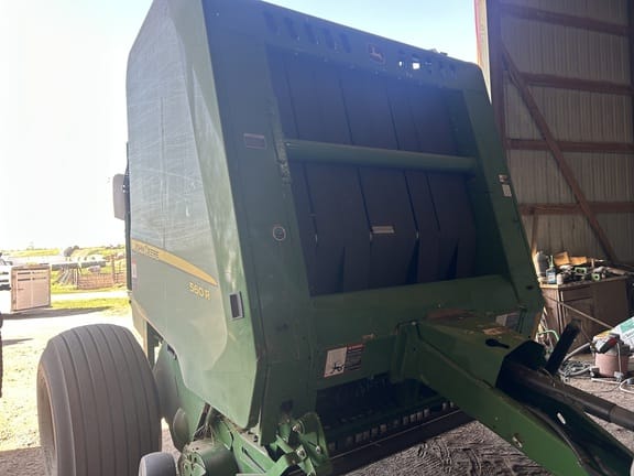 2022 John Deere 560R Equipment Image0