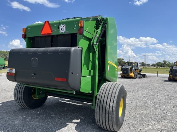 Image of John Deere 560R equipment image 4