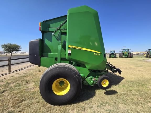 Image of John Deere 560R Primary image
