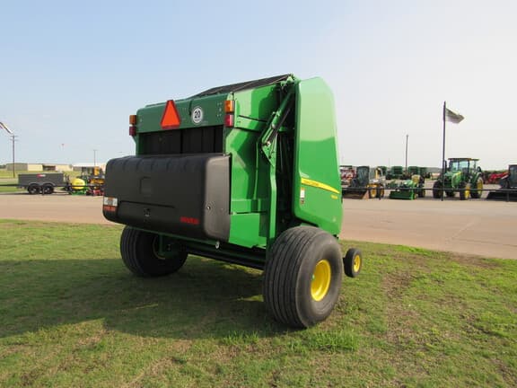 Image of John Deere 560R equipment image 4