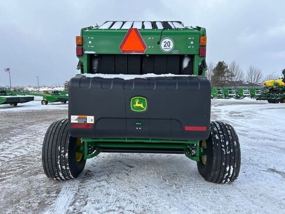 Image of John Deere 560R equipment image 3