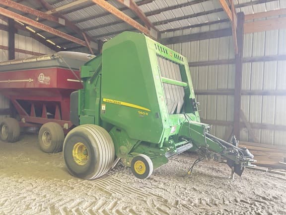 Image of John Deere 560R Primary image