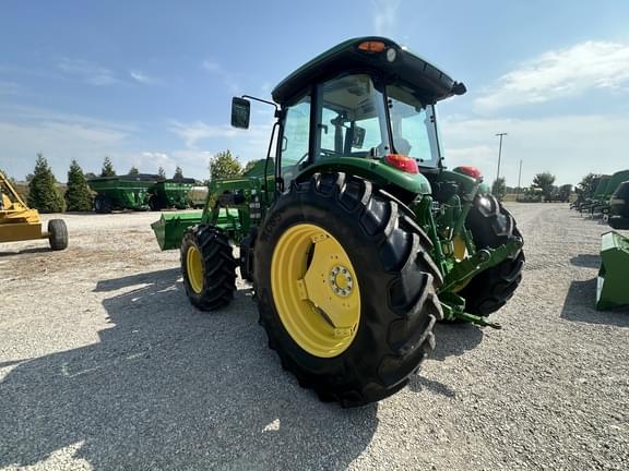 Image of John Deere 6105E equipment image 2