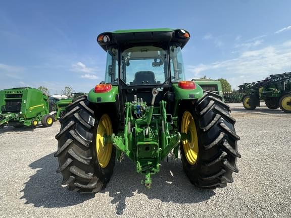 Image of John Deere 6105E equipment image 3