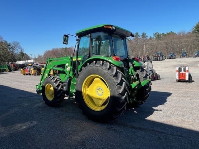 Image of John Deere 6105E equipment image 3