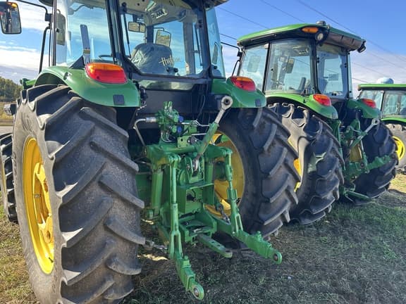 Image of John Deere 6105E equipment image 1