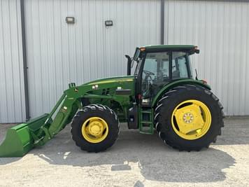 Main image John Deere 6105E