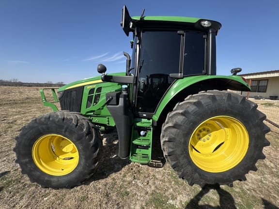 2022 John Deere 6110M Equipment Image0
