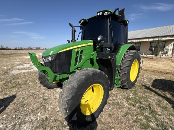 Image of John Deere 6110M equipment image 2