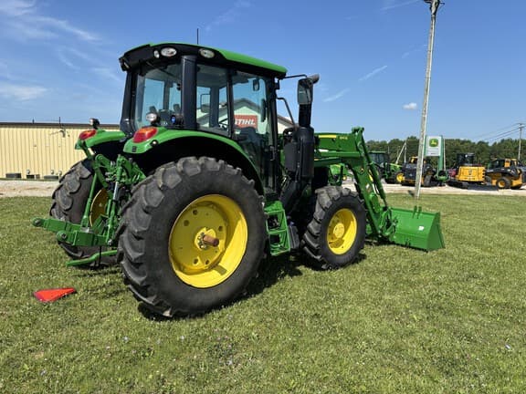 Image of John Deere 6110M equipment image 2