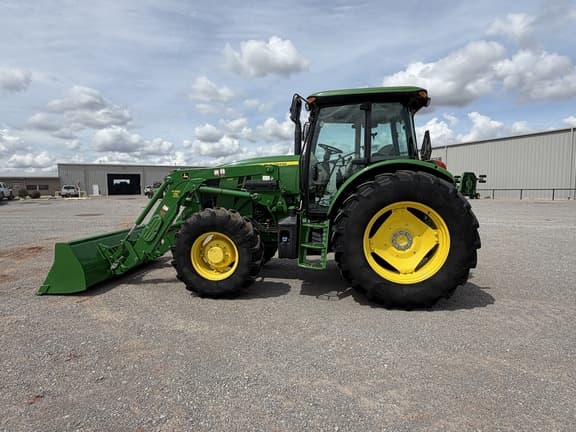 Image of John Deere 6120E equipment image 1