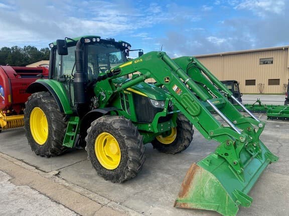 Image of John Deere 6120M equipment image 2