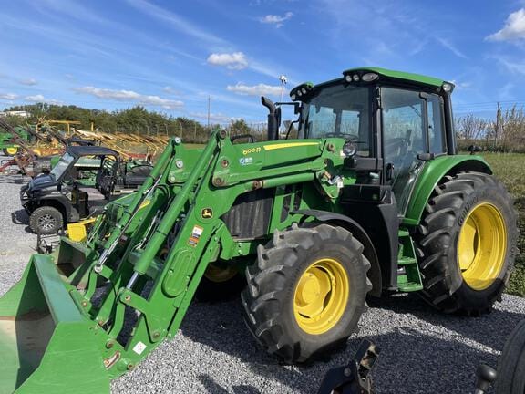 2022 John Deere 6120M Equipment Image0