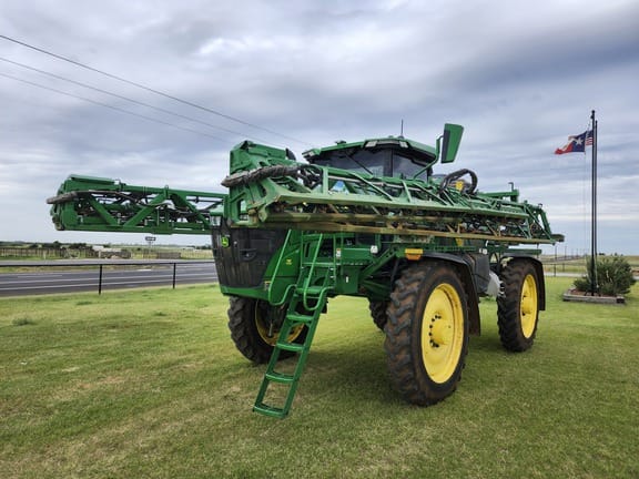 2022 John Deere 612R Equipment Image0