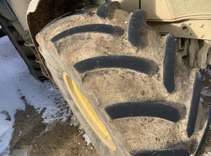 Image of John Deere 6130R equipment image 3