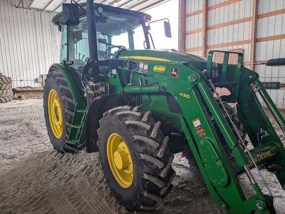 2022 John Deere 6135E Equipment Image0