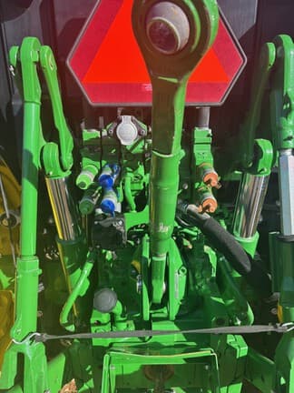 Image of John Deere 6145M equipment image 3