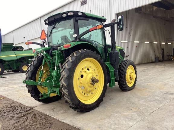 Image of John Deere 6145R equipment image 4