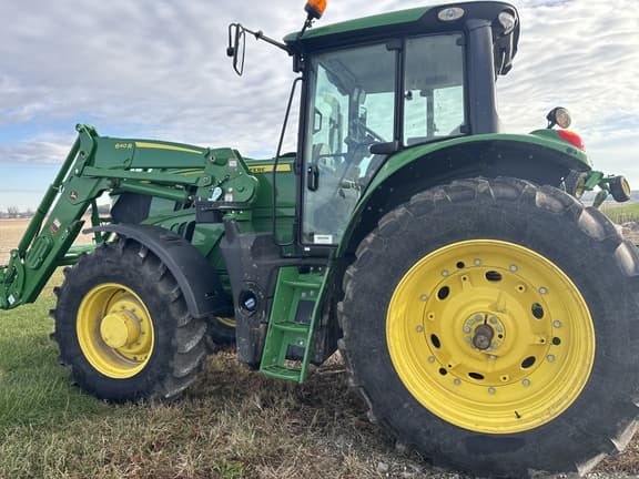 Image of John Deere 6155M equipment image 2