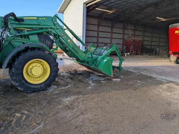 Image of John Deere 6155R equipment image 2