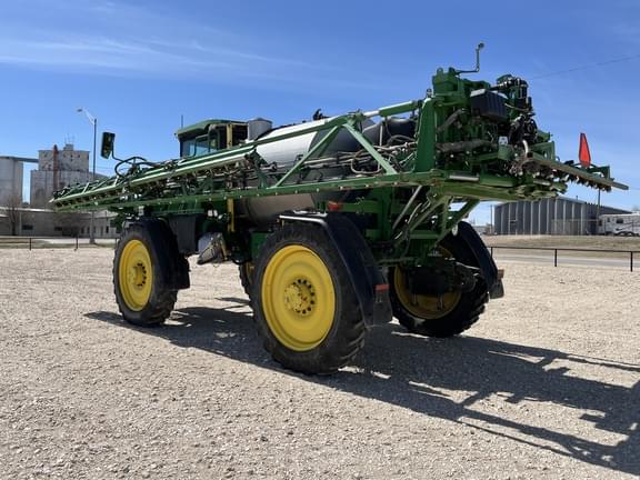 Image of John Deere 616R equipment image 3