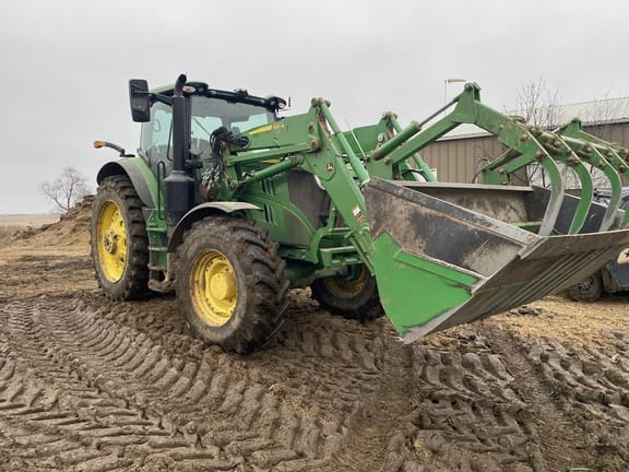 2022 John Deere 6175R Equipment Image0