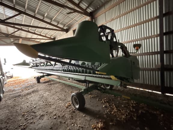 Image of John Deere 630F equipment image 3