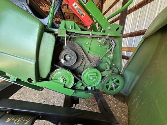 Image of John Deere 635F equipment image 1