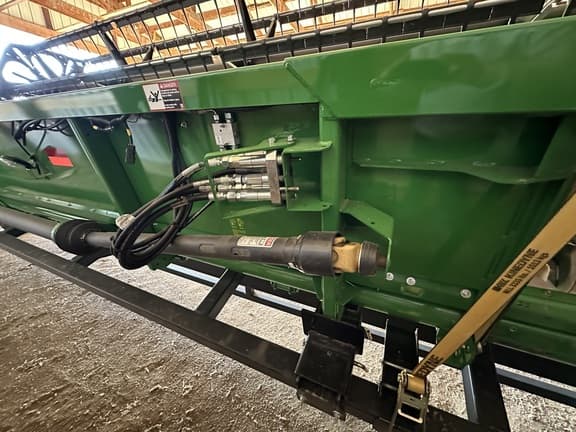 Image of John Deere 635F equipment image 2