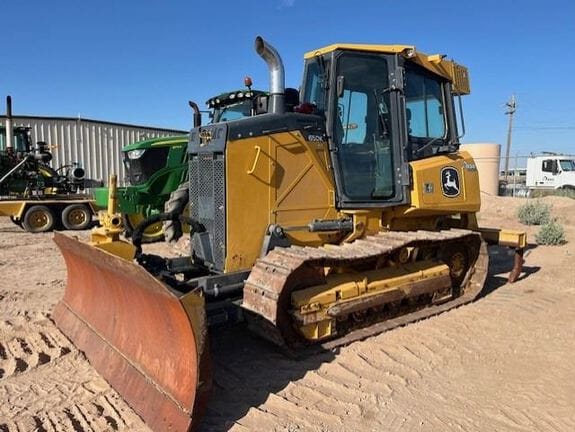 2022 John Deere 650K Equipment Image0