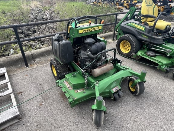 2022 John Deere 652R Equipment Image0