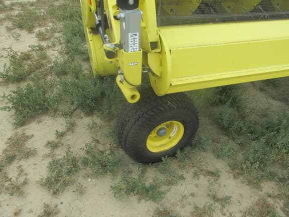 Image of John Deere 659 equipment image 3