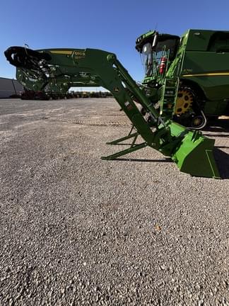 Image of John Deere 660R equipment image 4