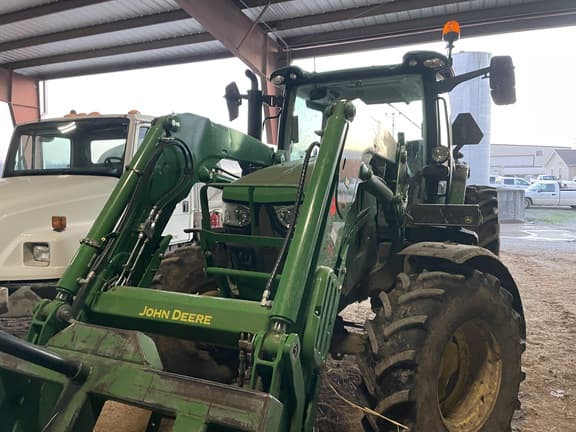 Image of John Deere 6R 110 equipment image 1