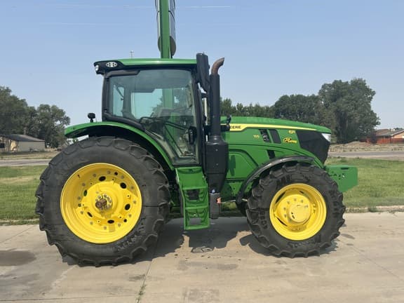 Image of John Deere 6R 155 equipment image 3