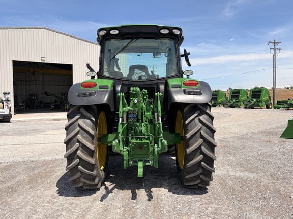 Image of John Deere 6R 155 equipment image 3