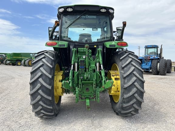 Image of John Deere 6R 155 equipment image 3