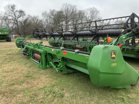 Image of John Deere 730D equipment image 4