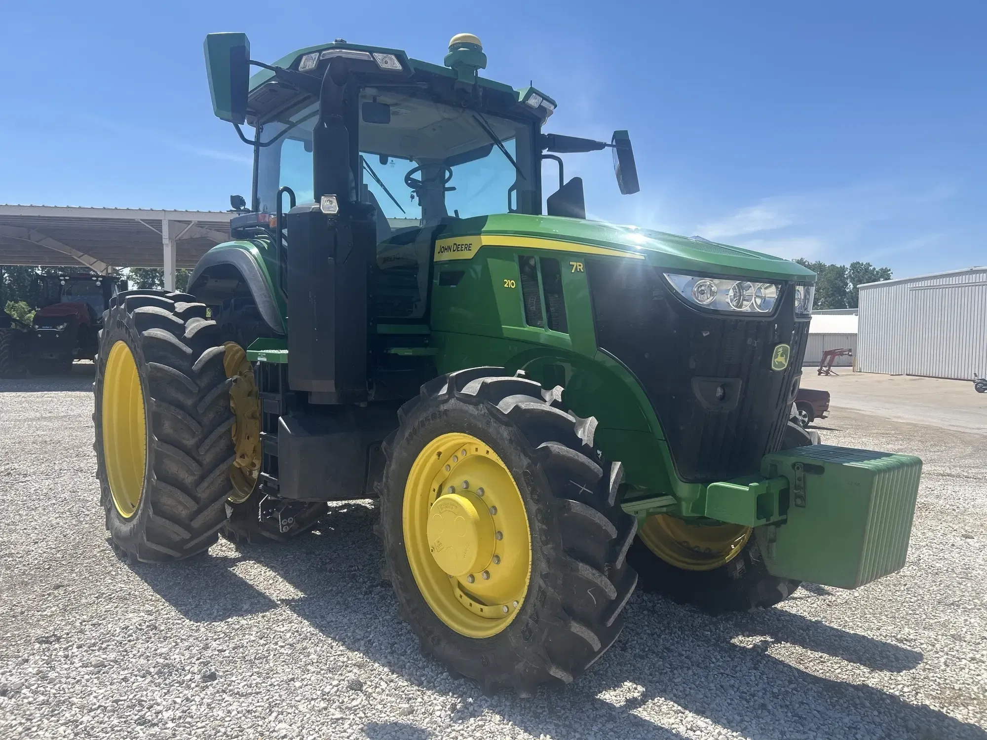 2022 John Deere 7R 210 Equipment Image0