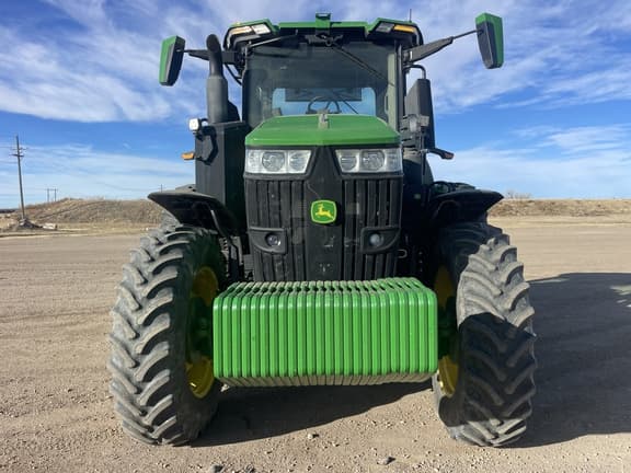 Image of John Deere 7R 230 equipment image 1