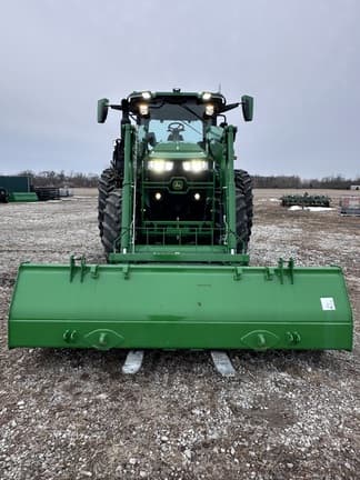 Image of John Deere 7R 230 equipment image 2